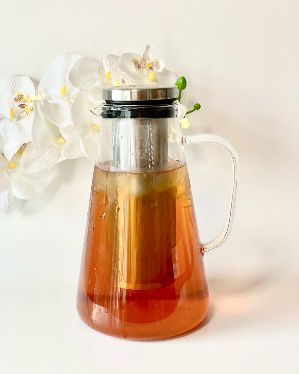 Glass pitcher with infuser